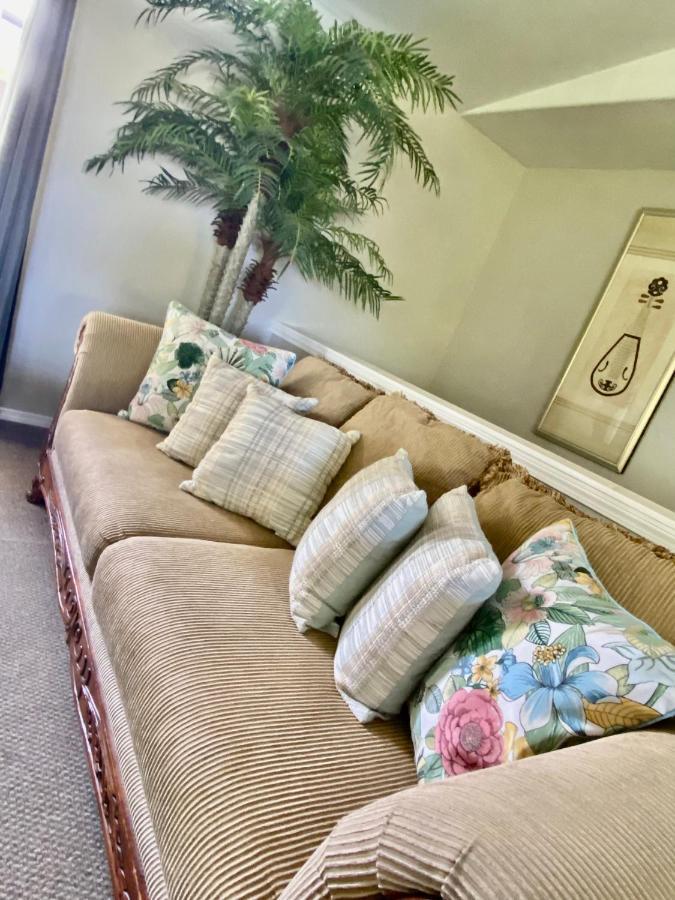 The Big House - 30 Days Apartment ไคลัวโคนา ภายนอก รูปภาพ